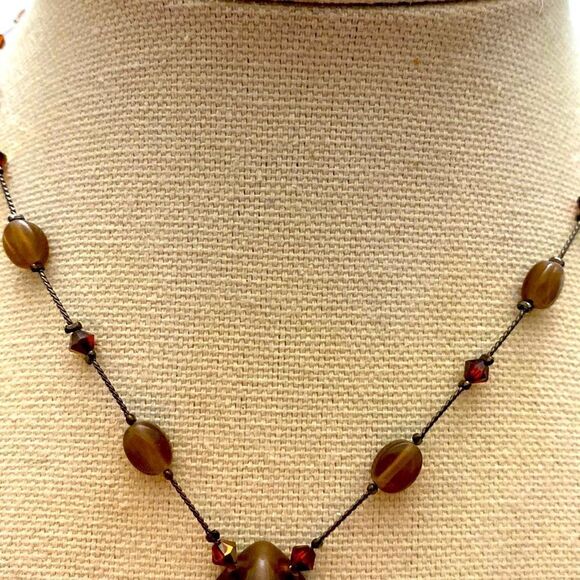 dabby reid brown color tear shape pendent extender pewter color chain new - Picture 2 of 4